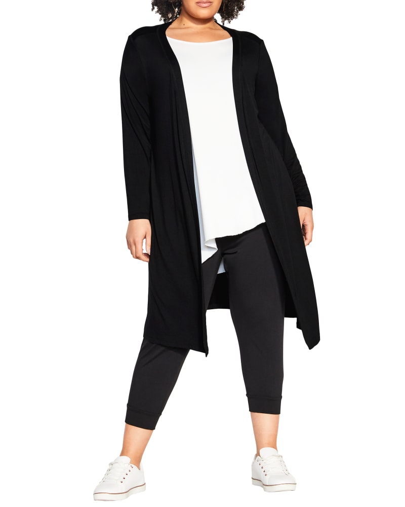 Front of a model wearing a size 18 Bamboo Lounge Cardi in Black by Zim & Zoe. | dia_product_style_image_id:310435